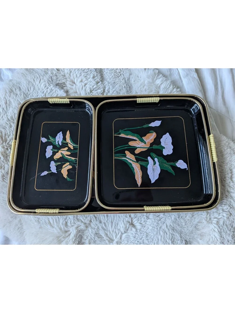 Vintage Japan trays set of 3 nesting laquered Oriental serving trays Floral Note